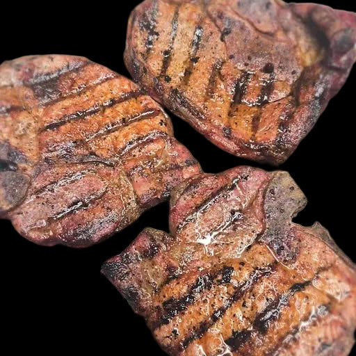 Grilled pork chops with sweet and smoket